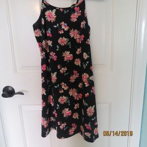 Black Floral Dress (kids XL)